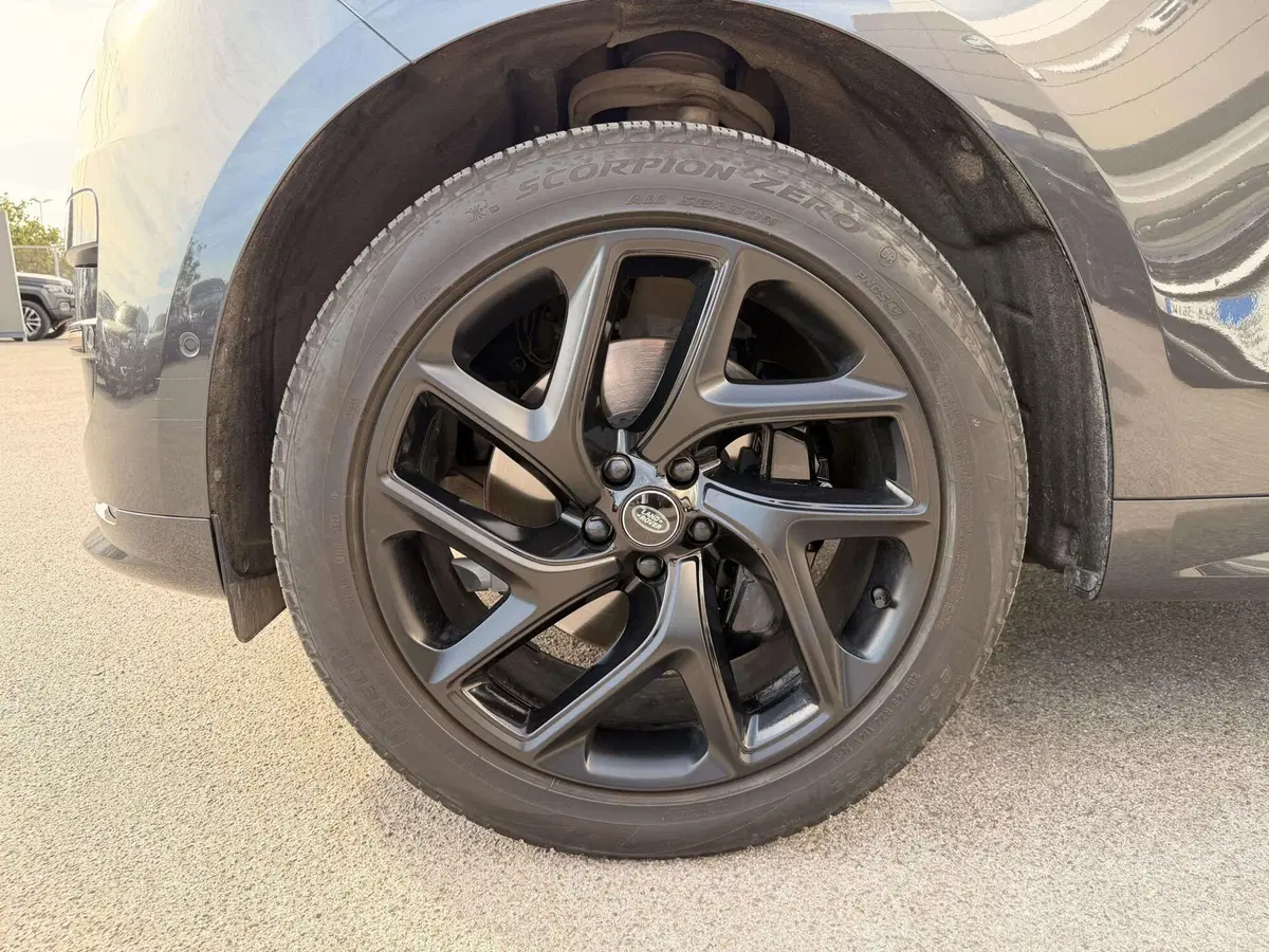 Land Rover Range Rover Sport usata a Siena (9)