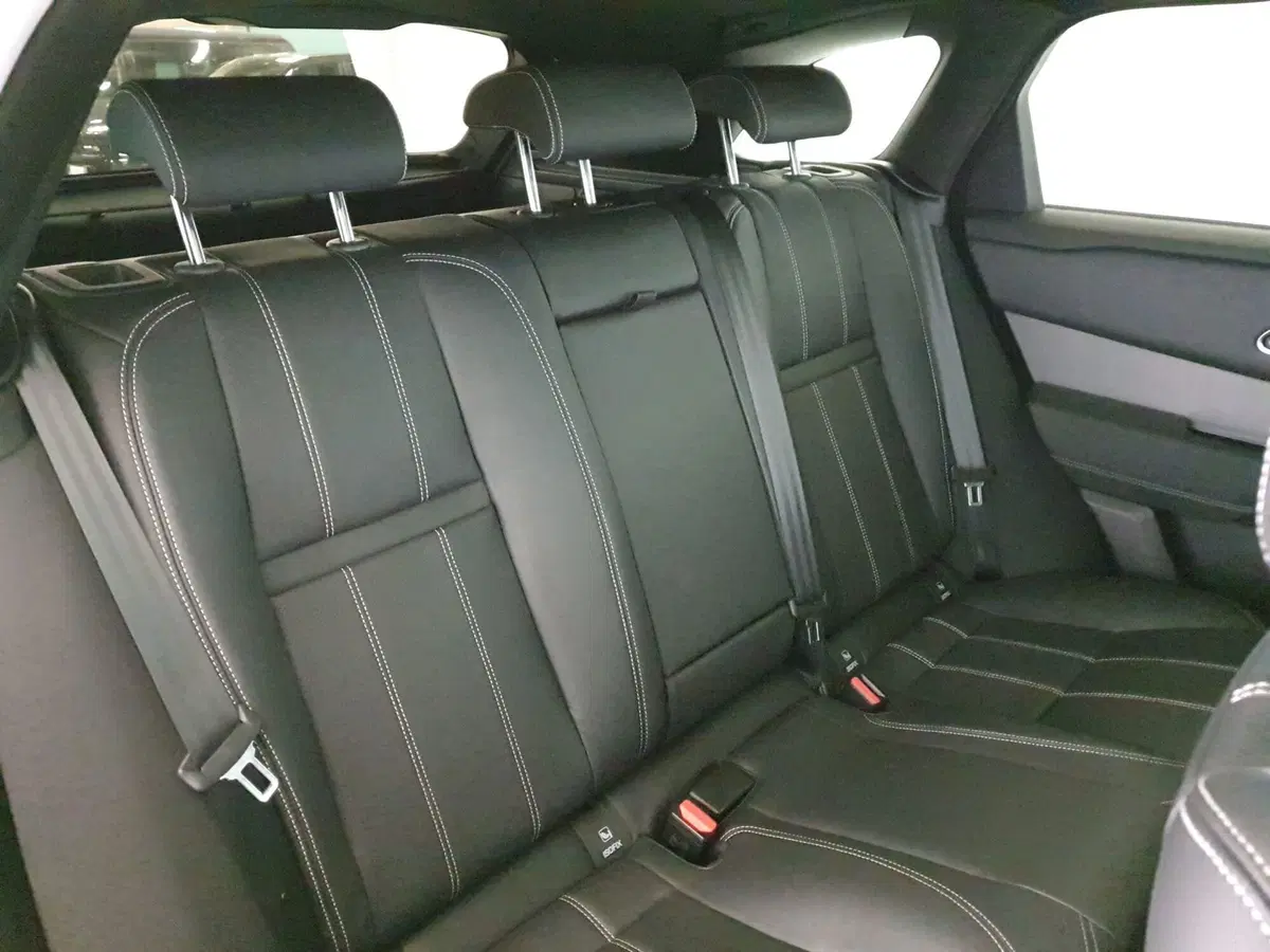 Land Rover Range Rover Velar usata a Monza e Brianza (11)