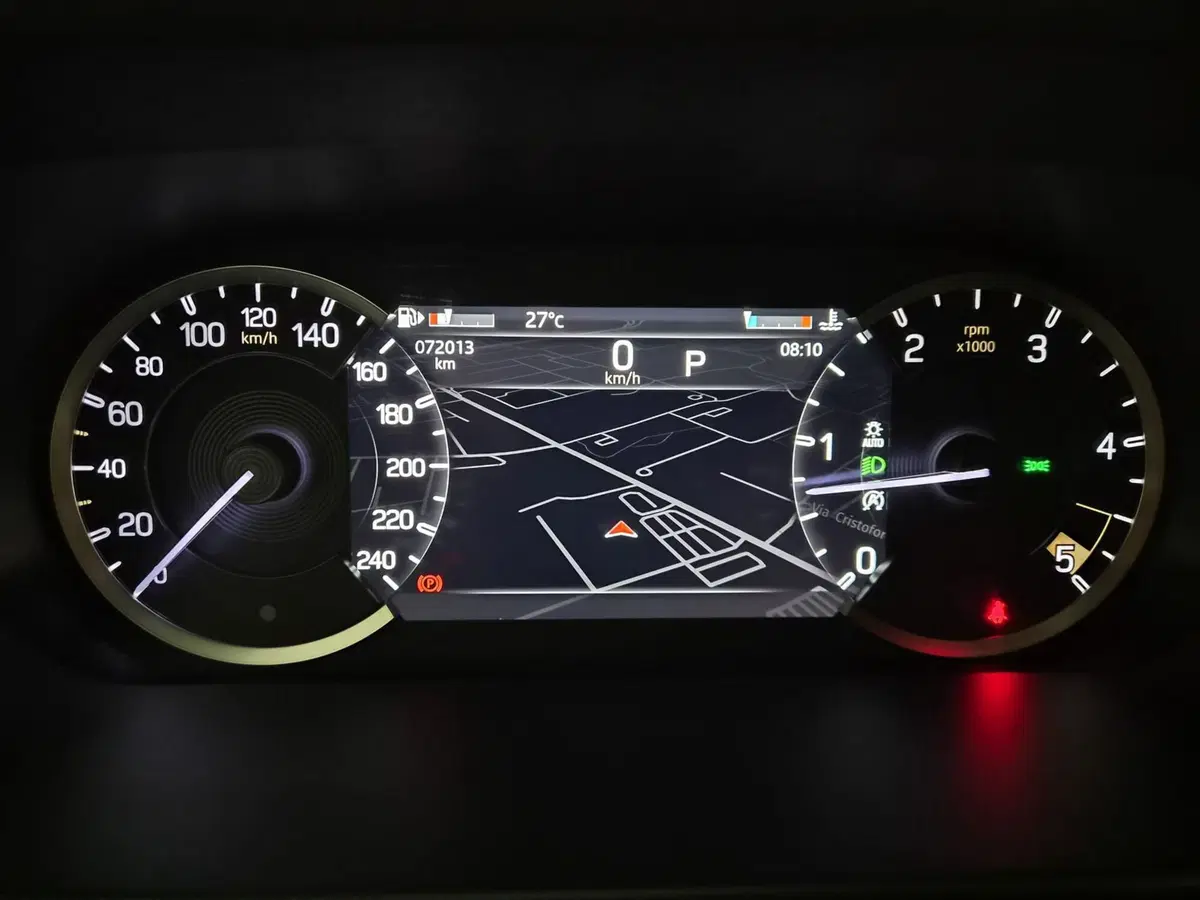 Land Rover Defender usata a Bergamo (10)
