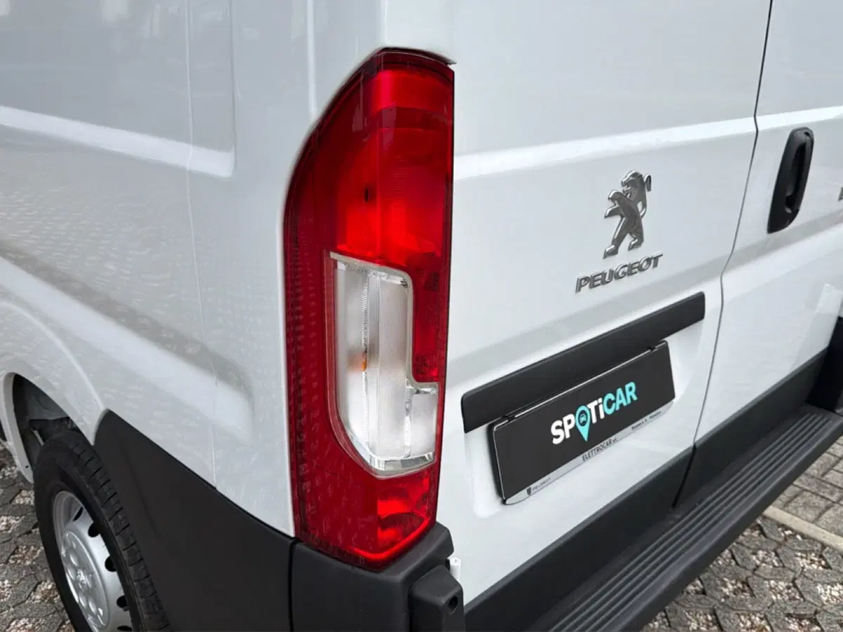 Peugeot Boxer usata a Vicenza (10)