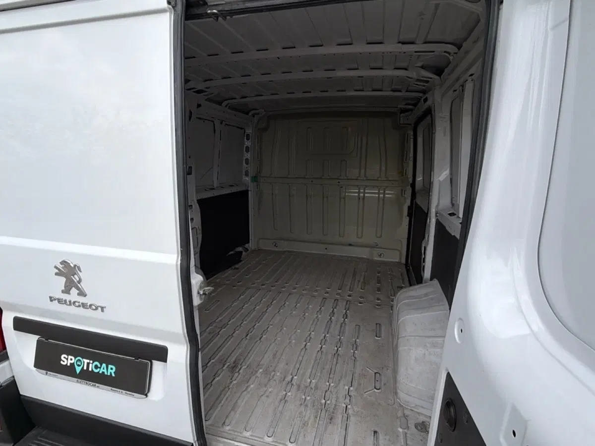 Peugeot Boxer usata a Vicenza (12)