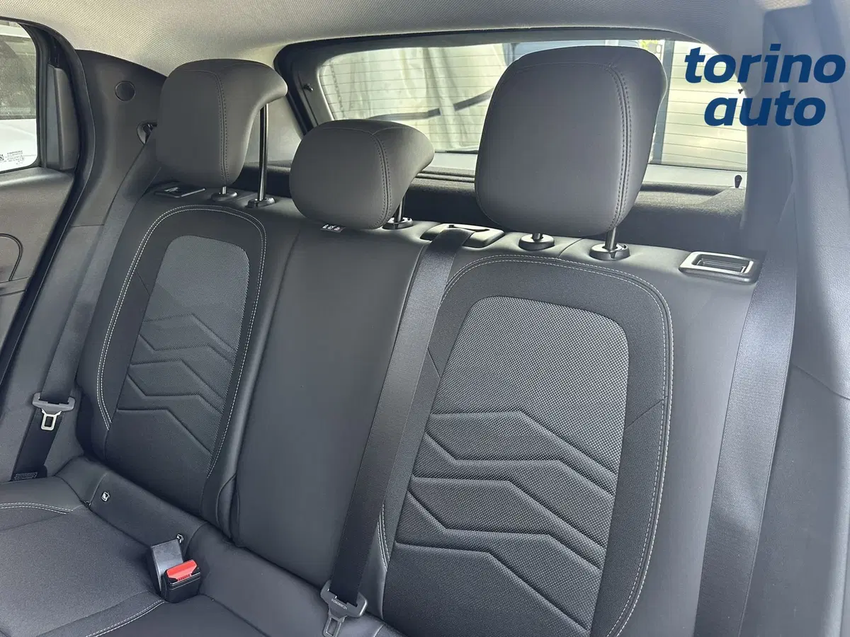 Jeep Avenger usata a Torino (12)