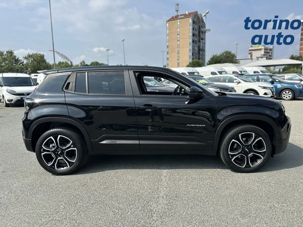 Jeep Avenger usata a Torino (8)