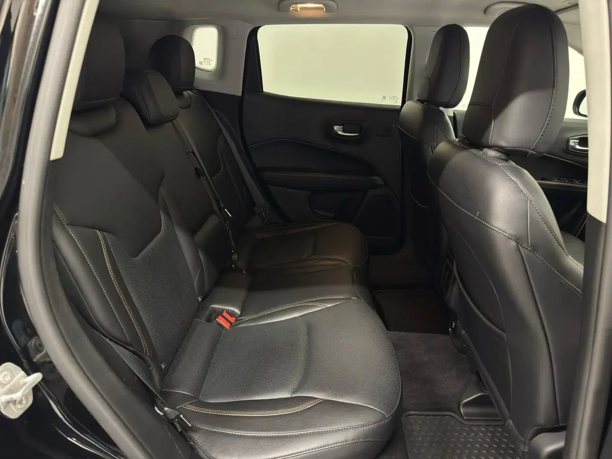 Jeep Compass usata a Novara (5)