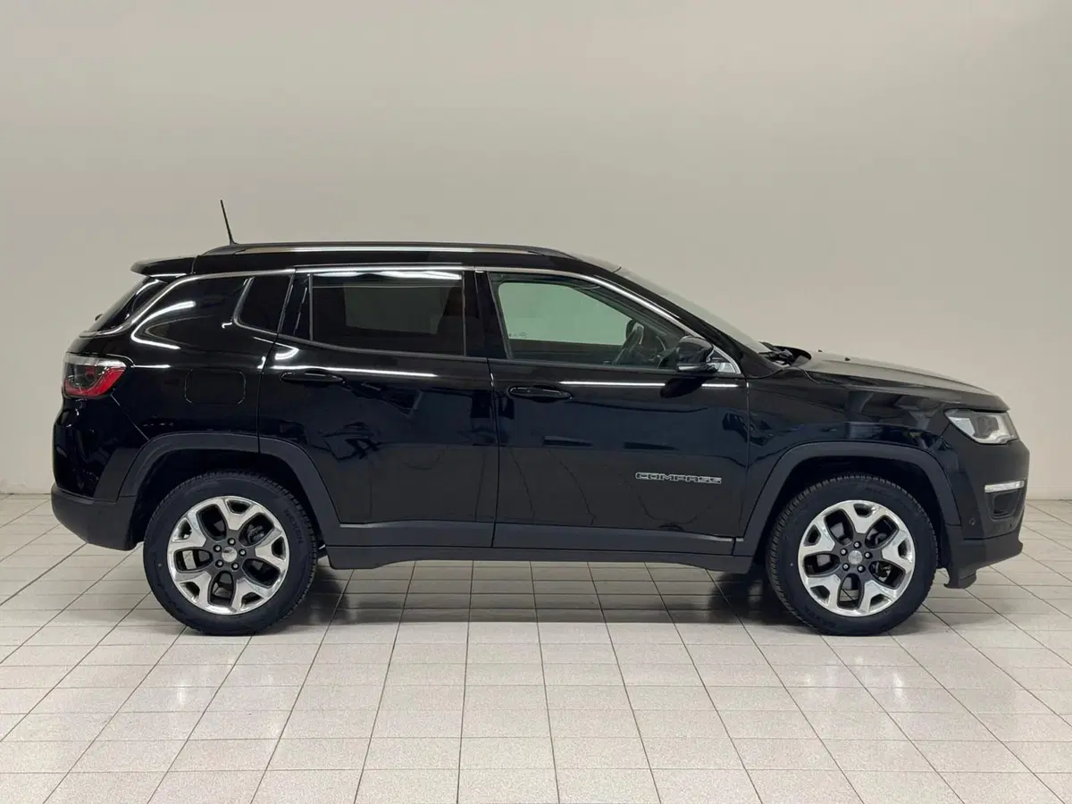 Jeep Compass usata a Novara (6)