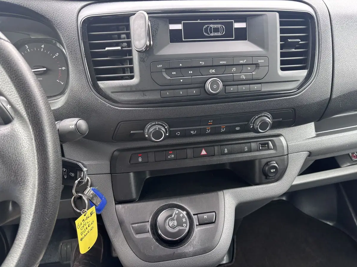 Opel Vivaro Furgone usata a Ancona (17)
