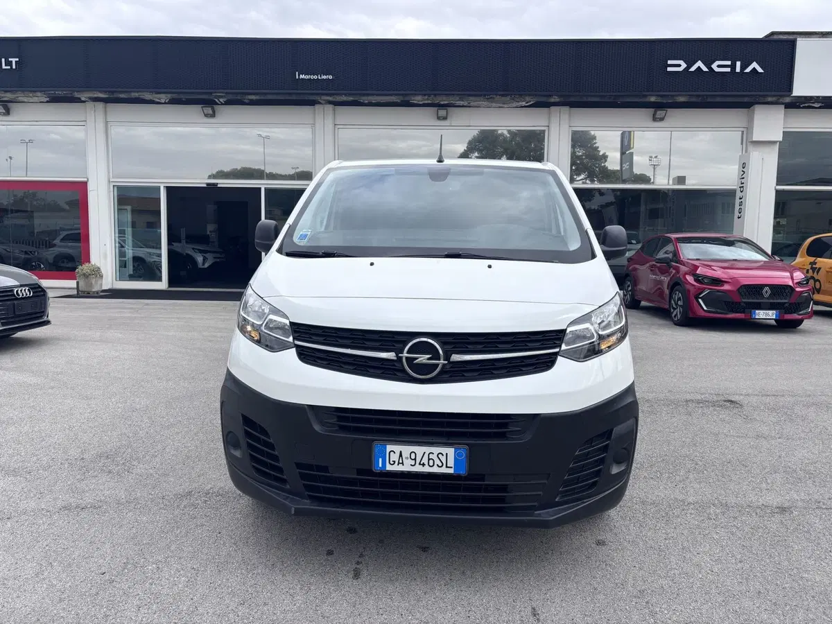 Opel Vivaro Furgone usata a Ancona (2)