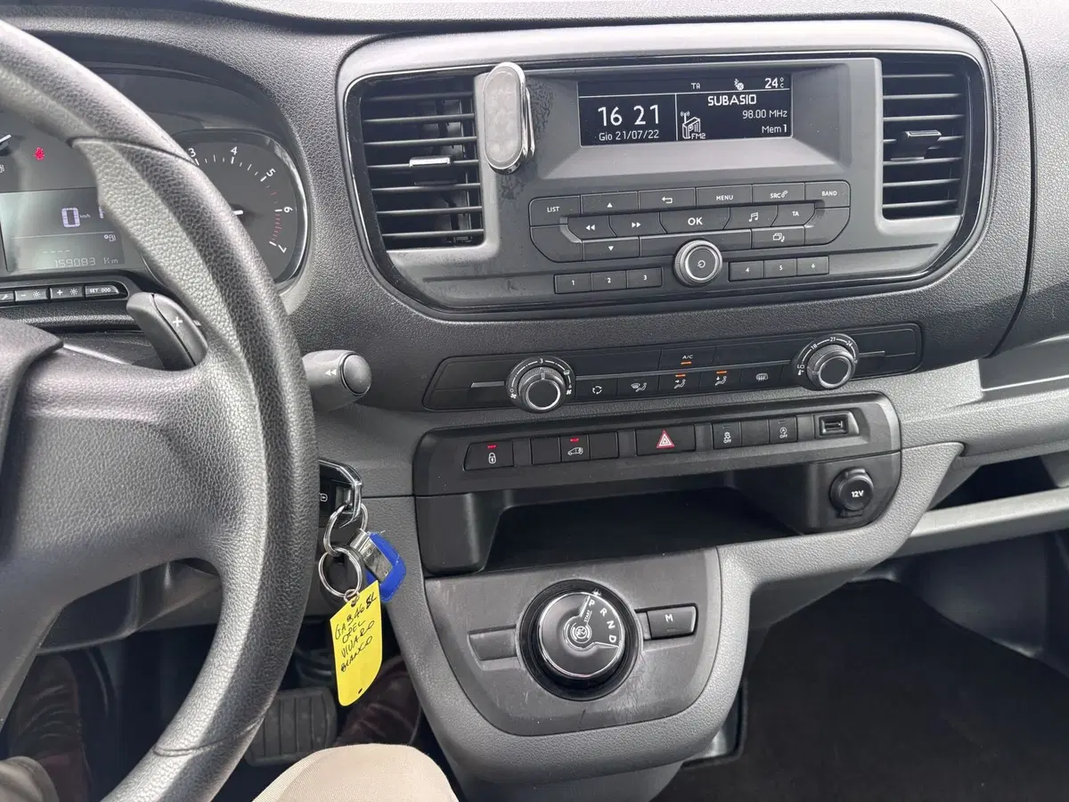 Opel Vivaro Furgone usata a Ancona (20)
