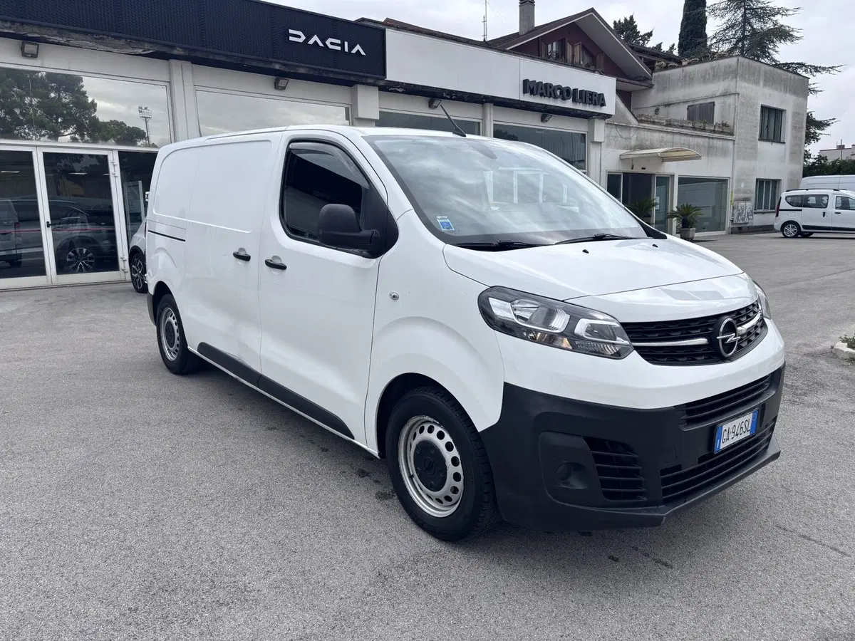 Opel Vivaro Furgone usata a Ancona (3)