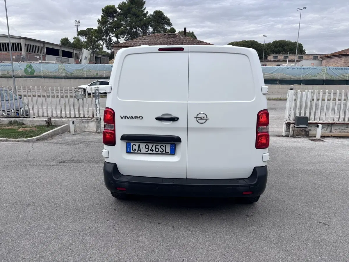 Opel Vivaro Furgone usata a Ancona (6)