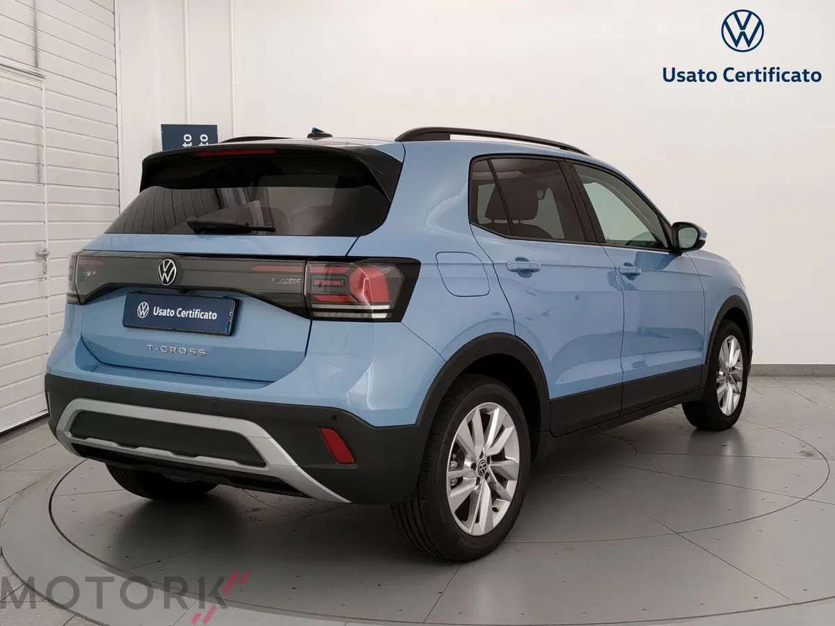 Volkswagen T-Cross nuova a Varese (5)