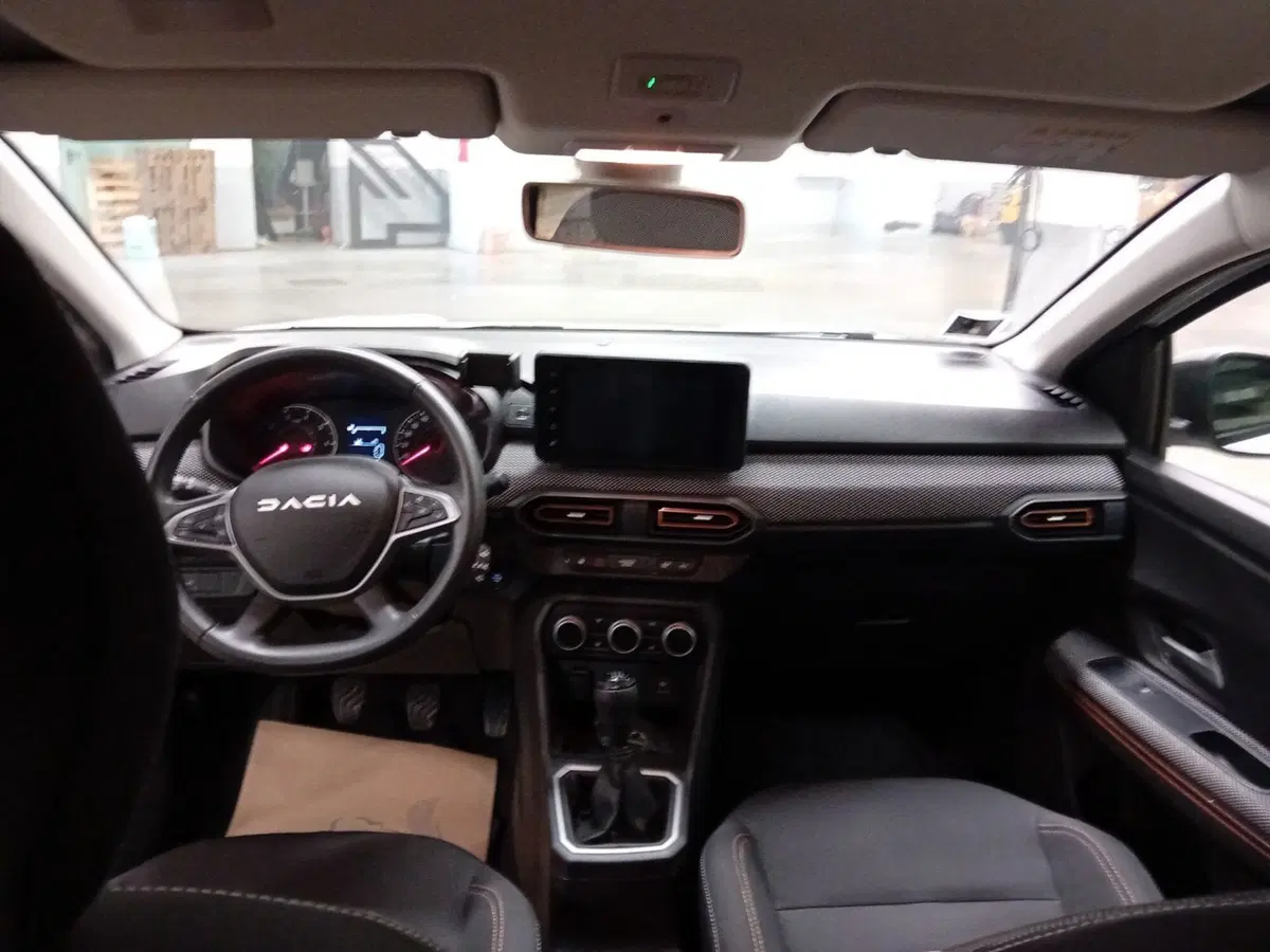 Dacia Sandero usata a Vicenza (13)