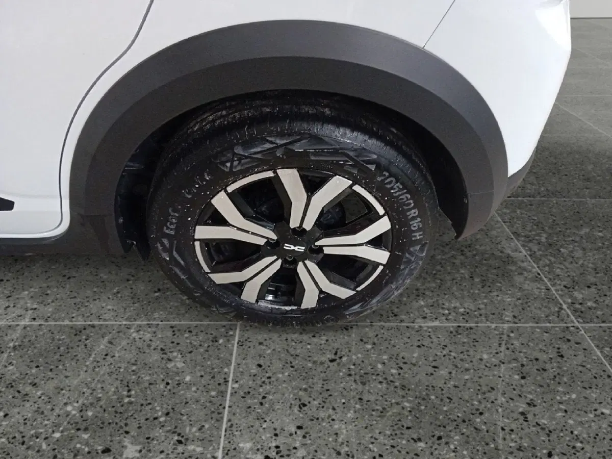 Dacia Sandero usata a Vicenza (9)