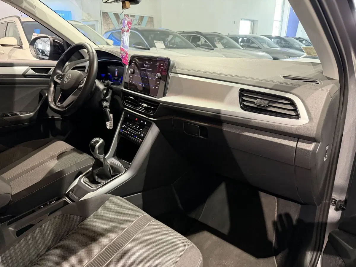 Volkswagen T-Roc usata a Genova (10)