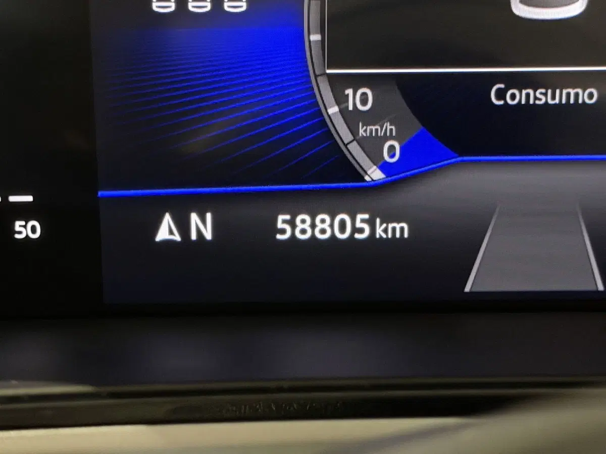 Volkswagen T-Roc usata a Genova (12)