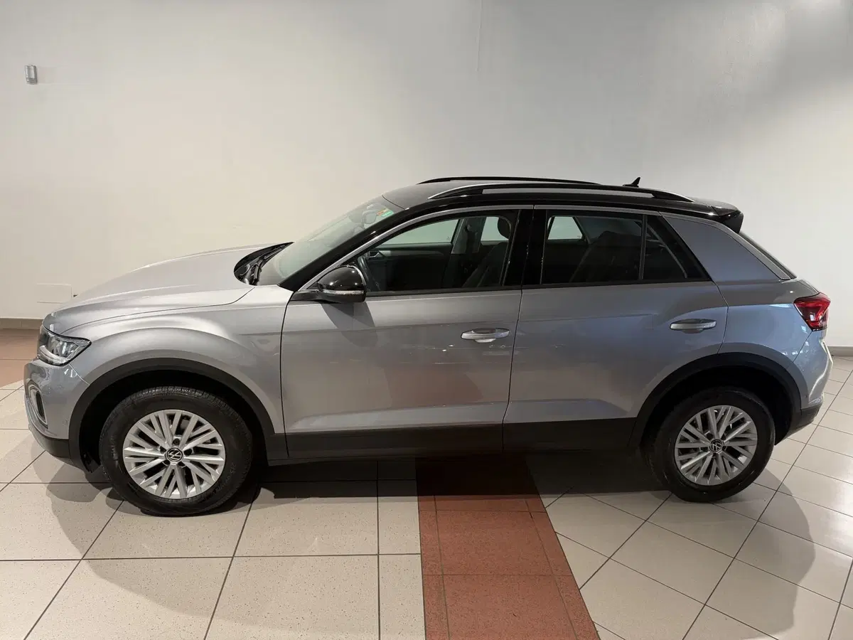 Volkswagen T-Roc usata a Genova (2)