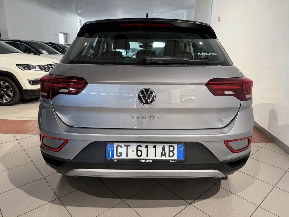 Volkswagen T-Roc usata a Genova (4)