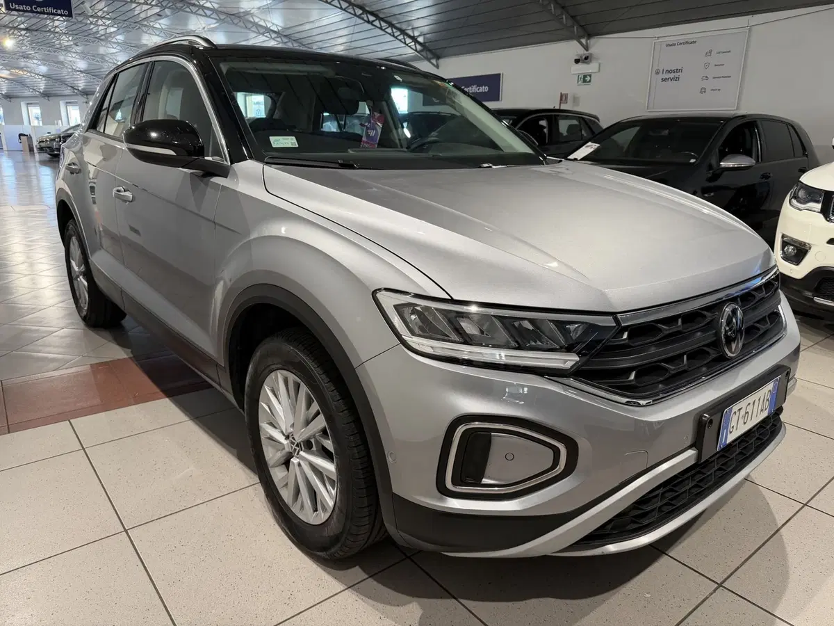 Volkswagen T-Roc usata a Genova (6)