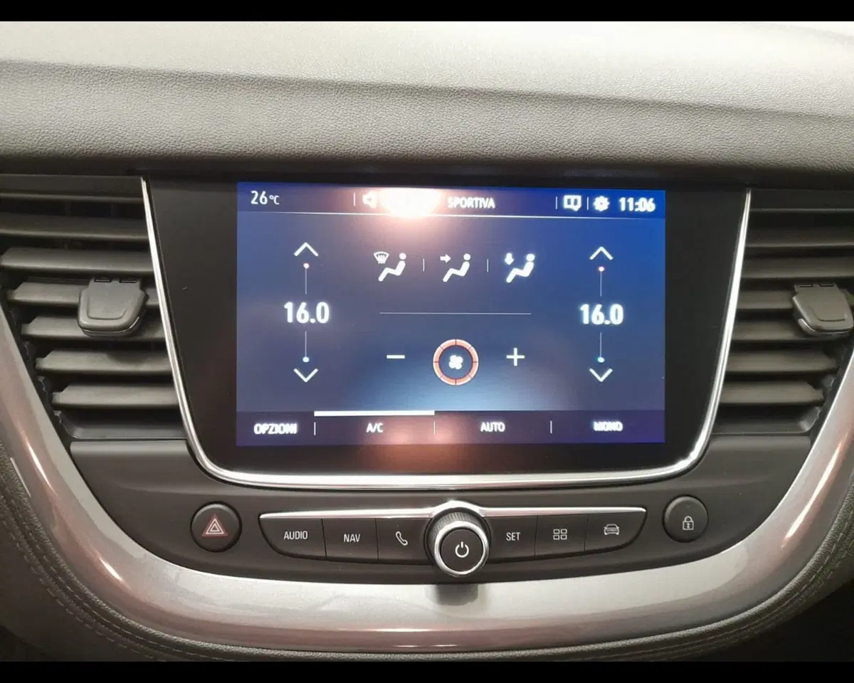 Opel Grandland X usata a Alessandria (11)