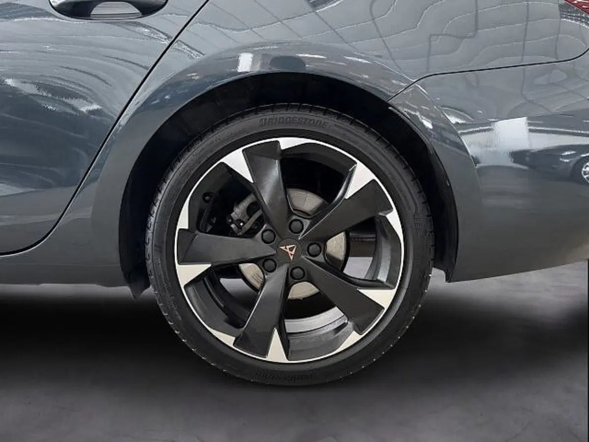 Cupra Leon Station Wagon usata a Vicenza (18)