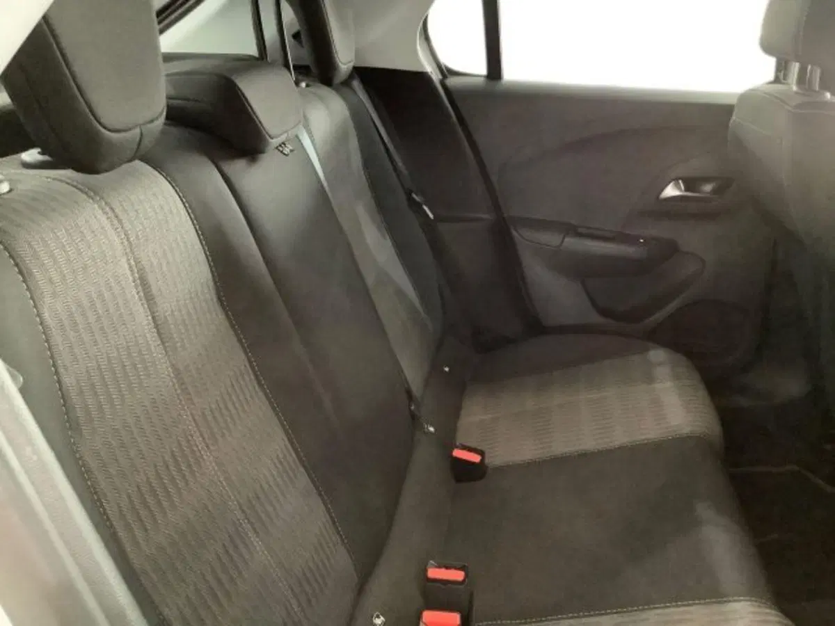 Opel Corsa usata a Catania (11)