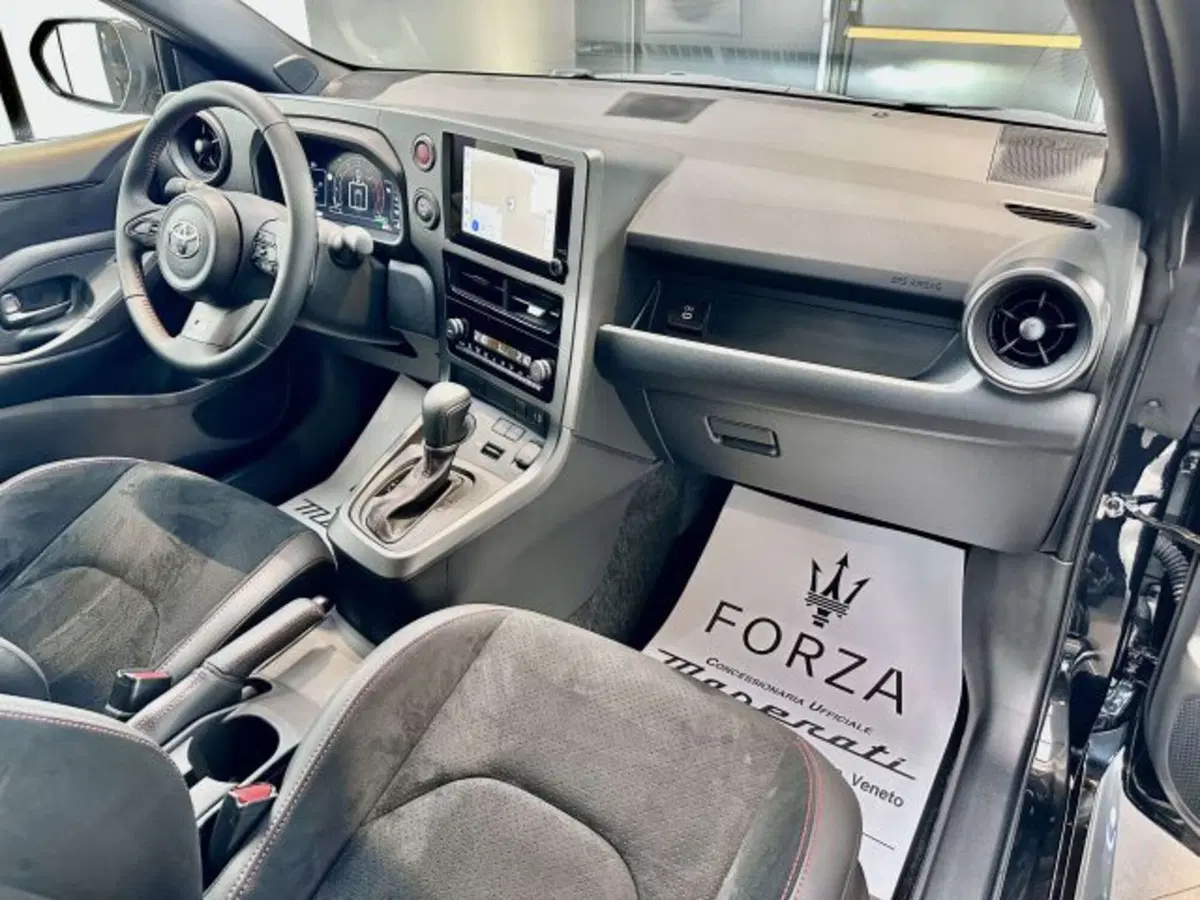 Toyota GR Yaris usata a Torino (11)