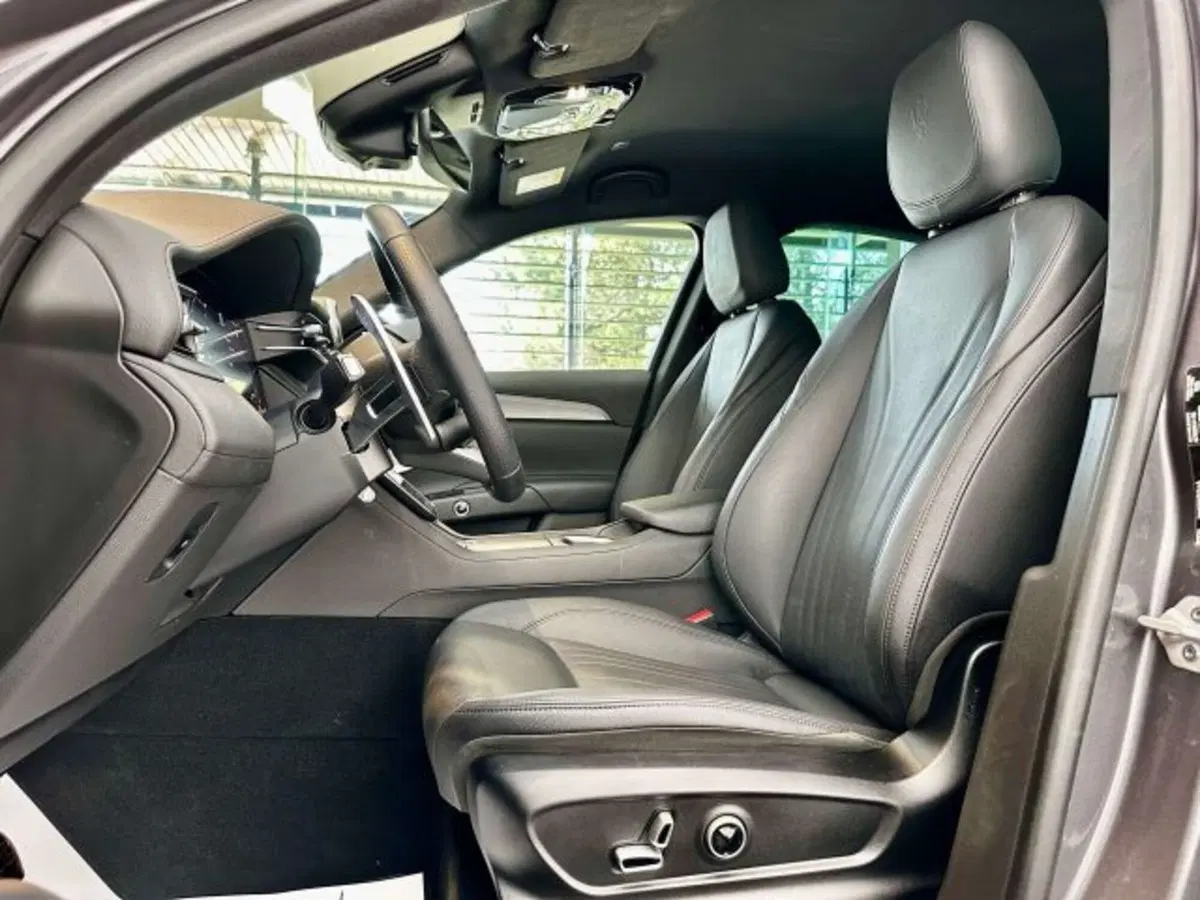 Maserati Grecale usata a Torino (10)