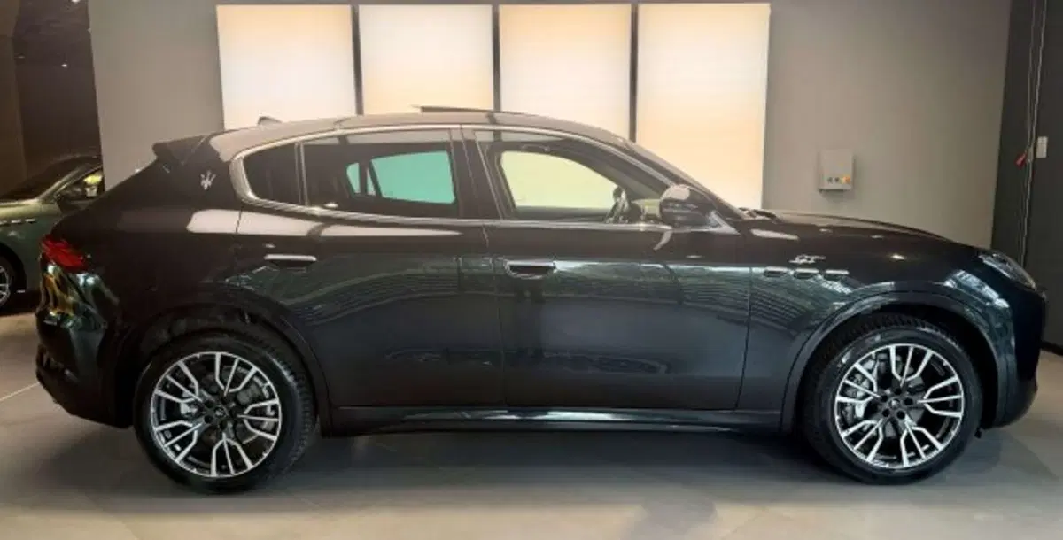 Maserati Grecale usata a Torino (5)