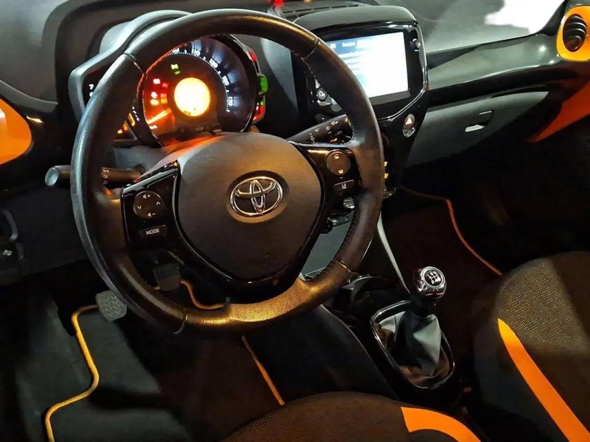 Toyota Aygo usata a Torino (13)