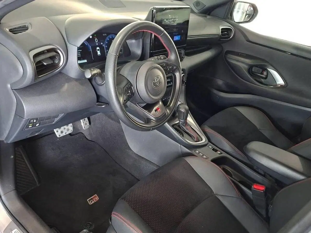 Toyota Yaris Cross usata a Torino (11)