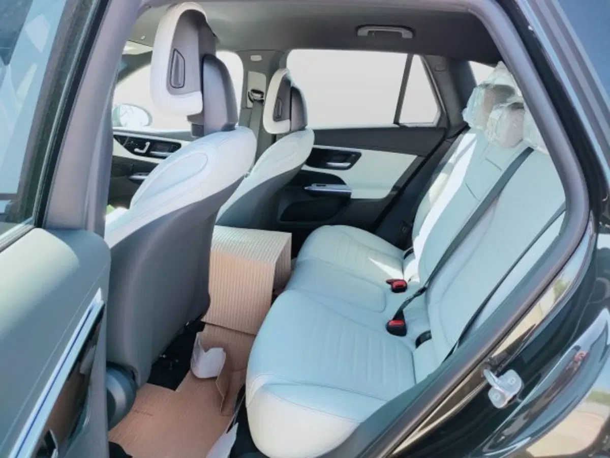 Mercedes-Benz GLC SUV nuova a Teramo (11)