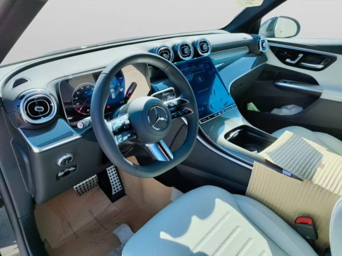 Mercedes-Benz GLC SUV nuova a Teramo (9)