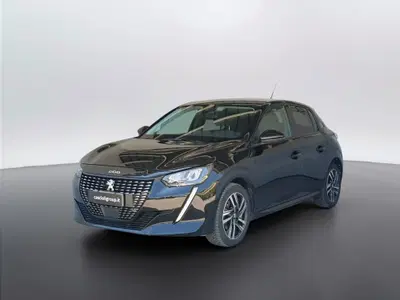 Peugeot 208 BlueHDi 100 Stop&amp;Start 5 porte Allure Pack del 2023 usata a San Benedetto del Tronto