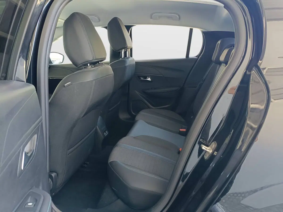 Peugeot 208 usata a Ascoli Piceno (9)