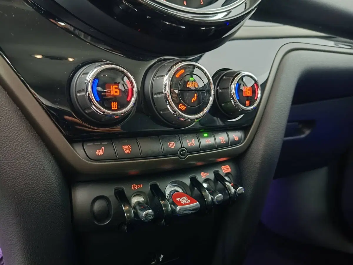 MINI Mini Countryman usata a Ascoli Piceno (17)