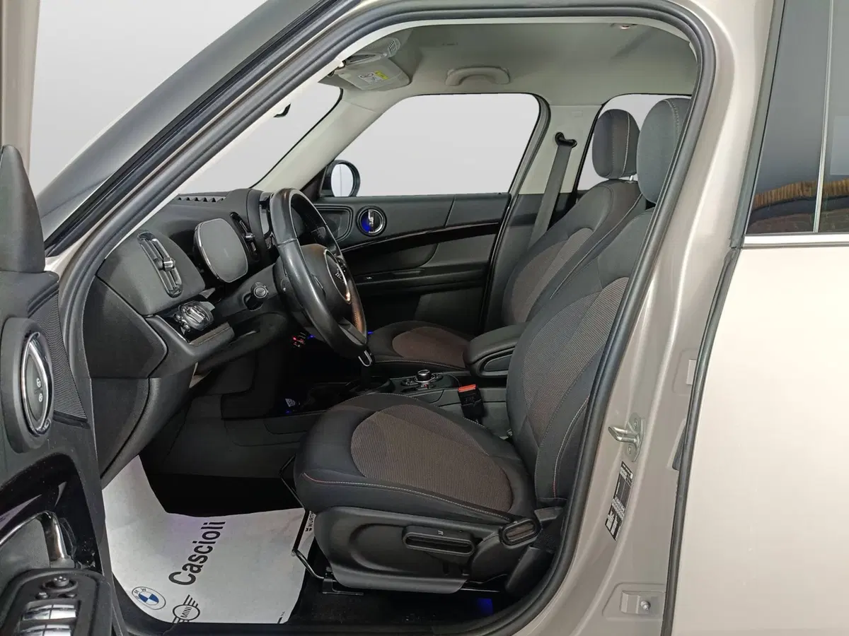 MINI Mini Countryman usata a Ascoli Piceno (8)