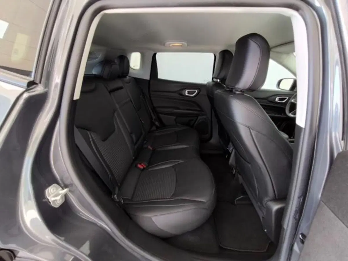 Jeep Compass usata a Como (5)