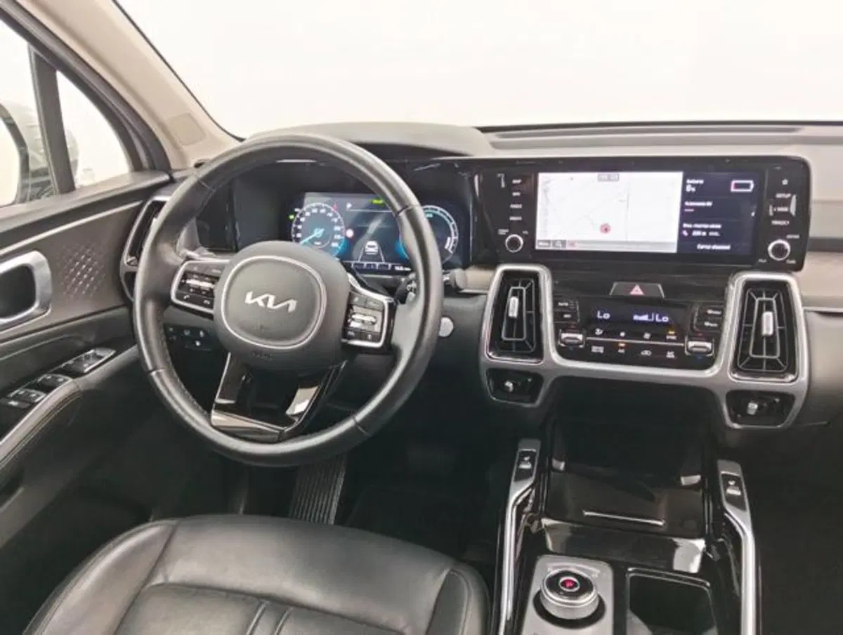 Kia Sorento usata a Como (10)