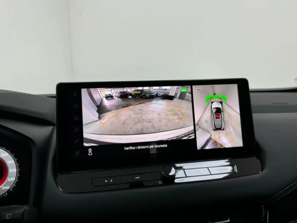 Nissan Qashqai usata a Como (18)