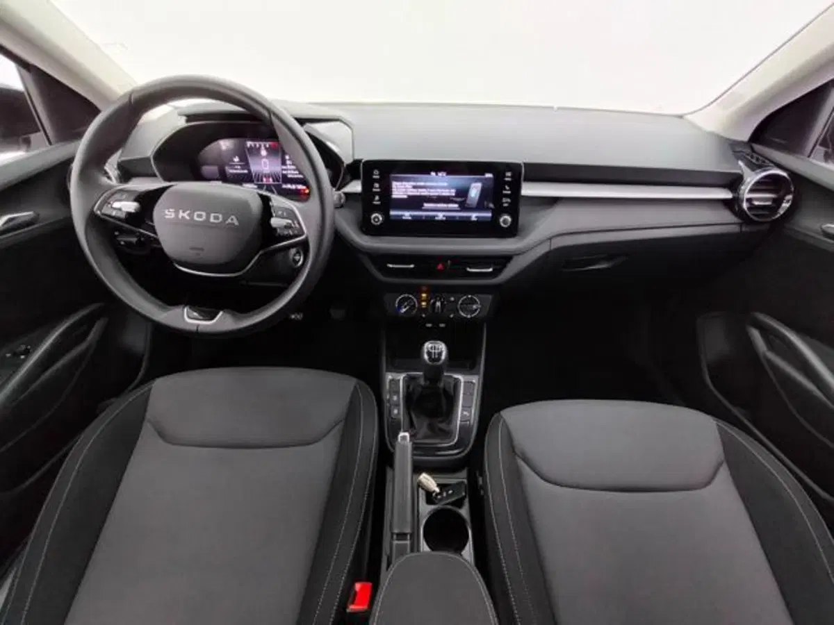 Skoda Fabia usata a Como (4)