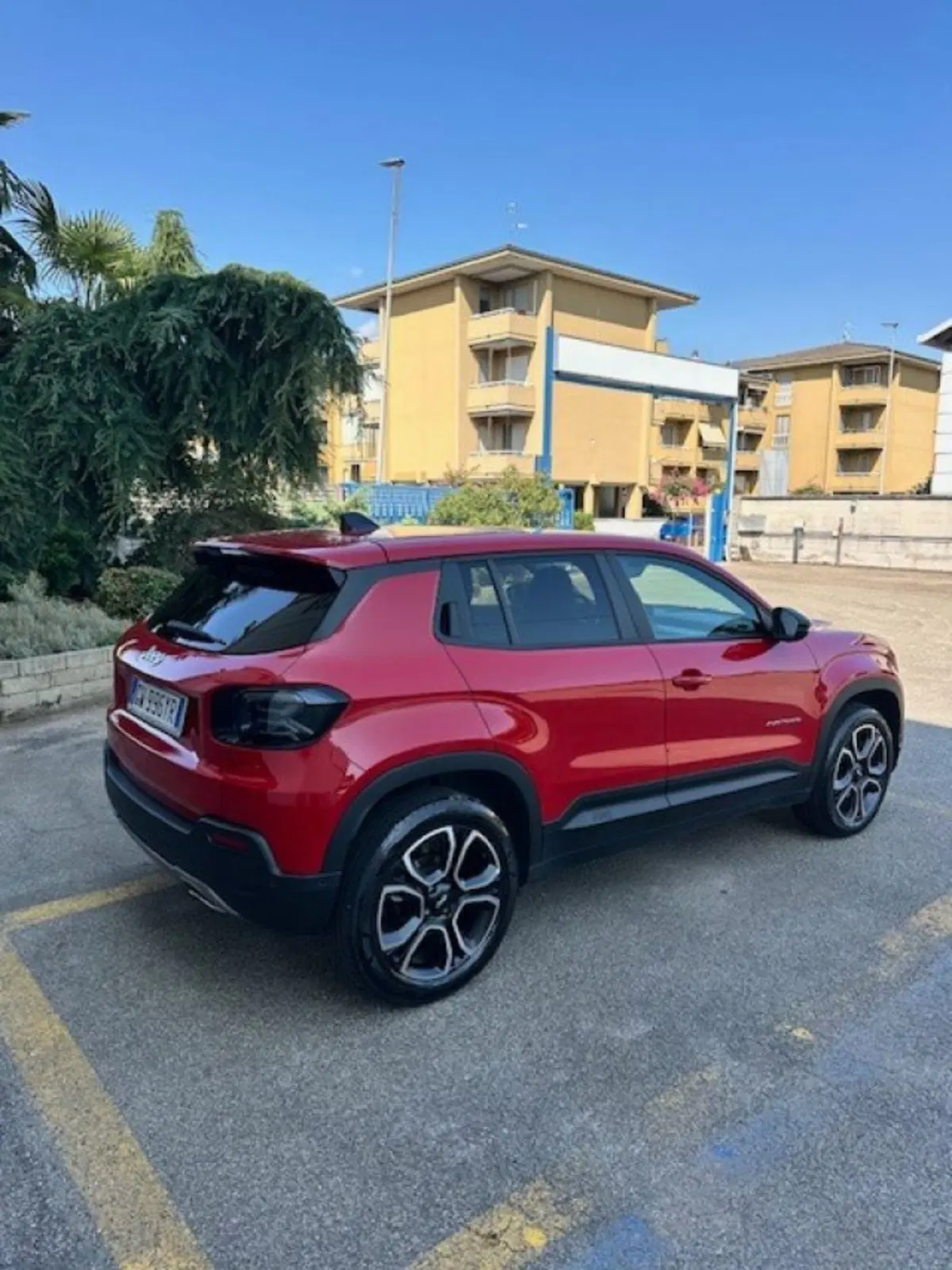 Jeep Avenger usata a Novara (17)