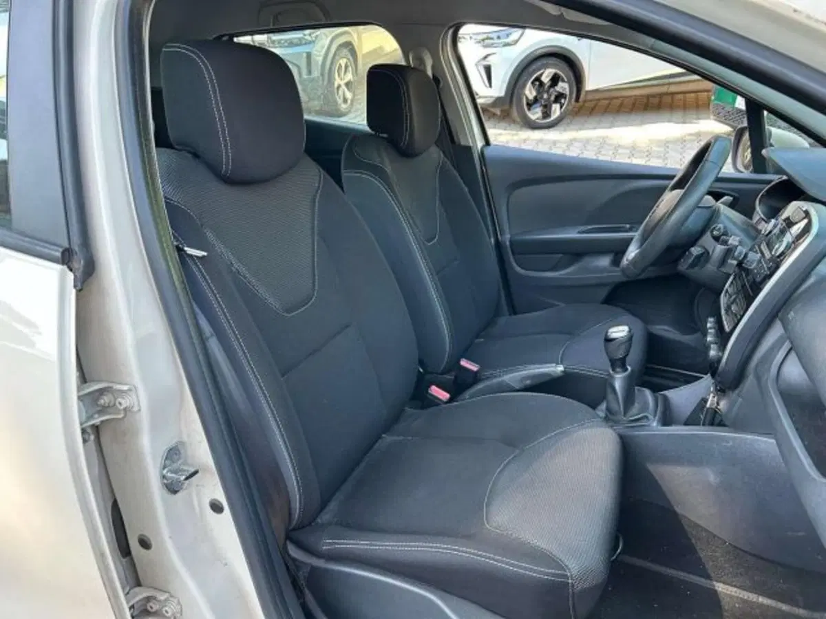 Renault Clio usata a Firenze (14)