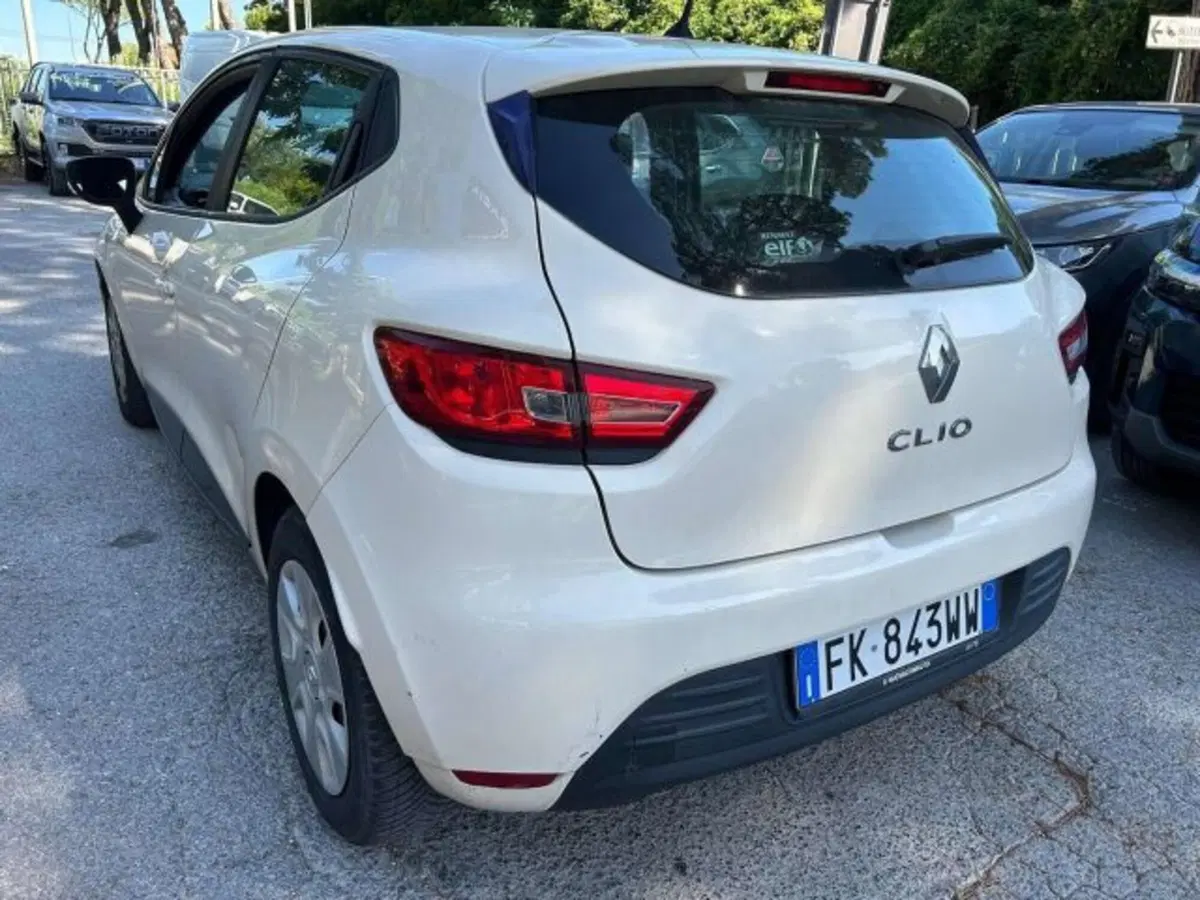 Renault Clio usata a Firenze (6)