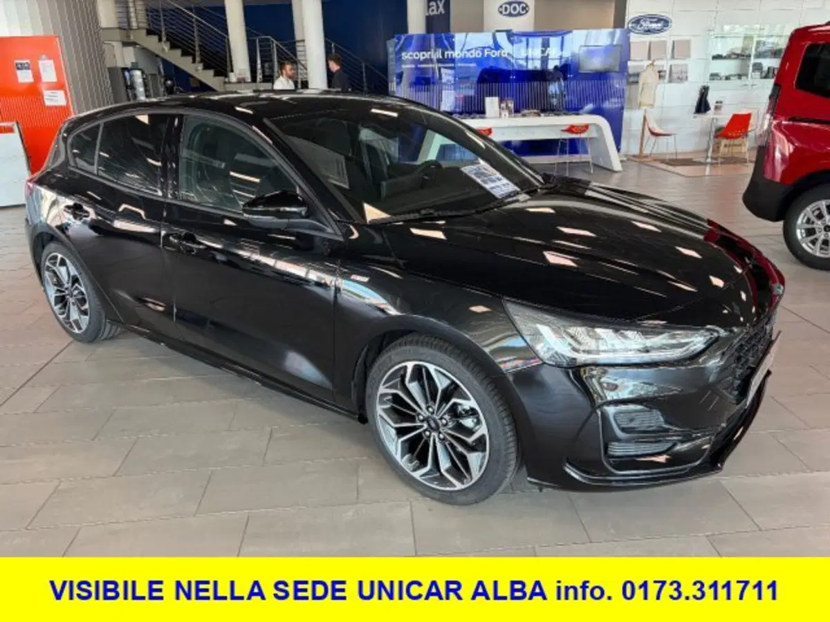 Ford Focus nuova a Cuneo (2)