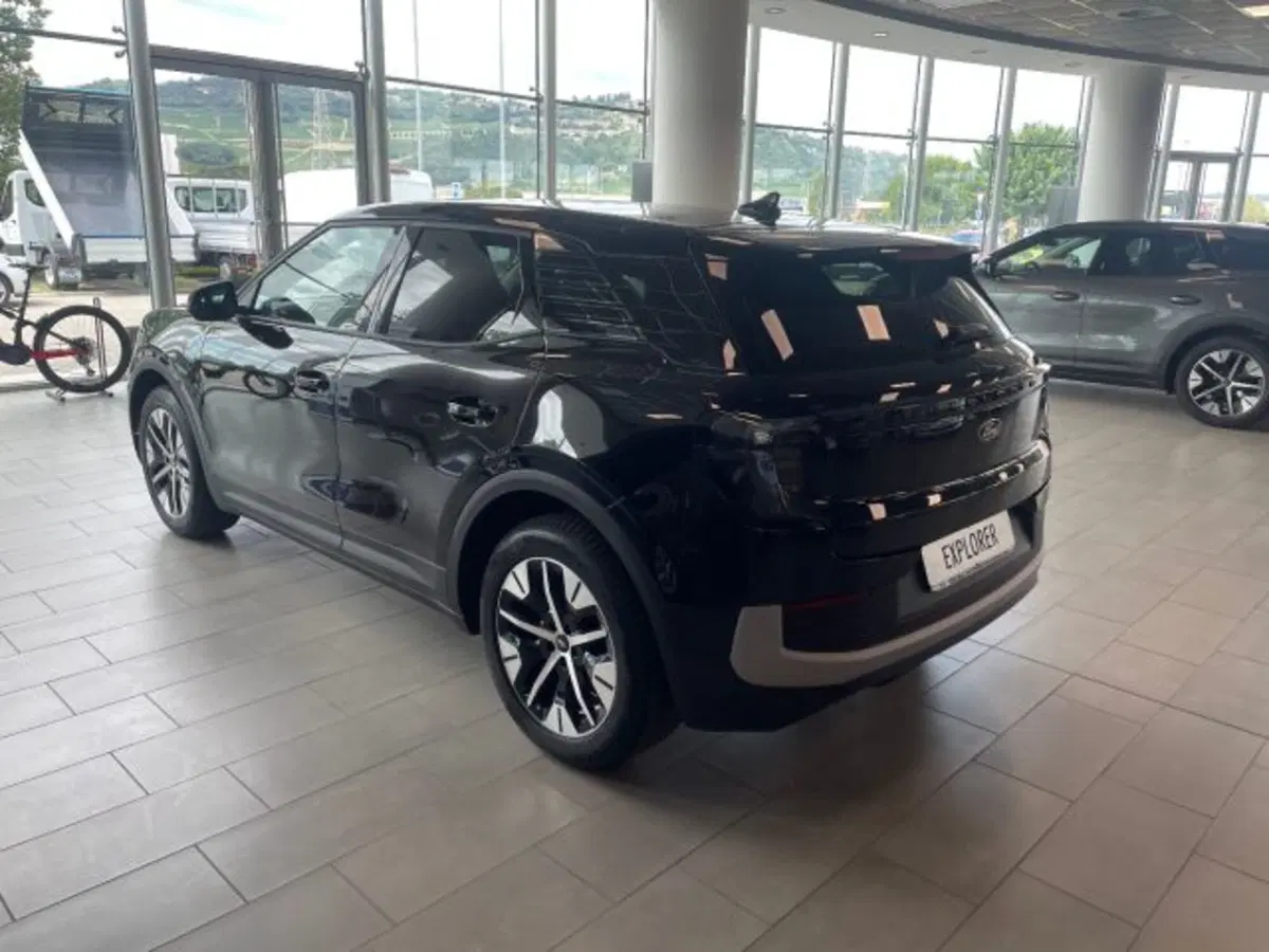 Ford Explorer nuova a Cuneo (6)