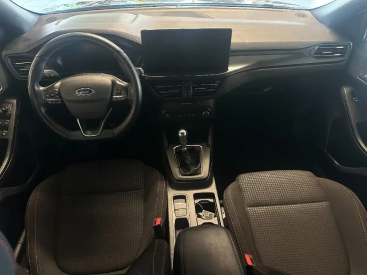 Ford Focus Station Wagon usata a Cuneo (10)