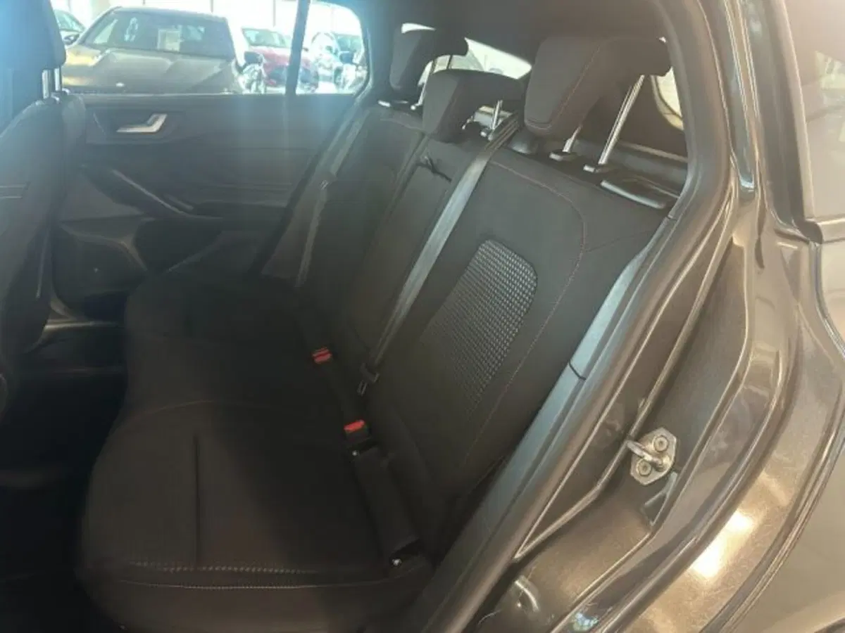 Ford Focus Station Wagon usata a Cuneo (12)