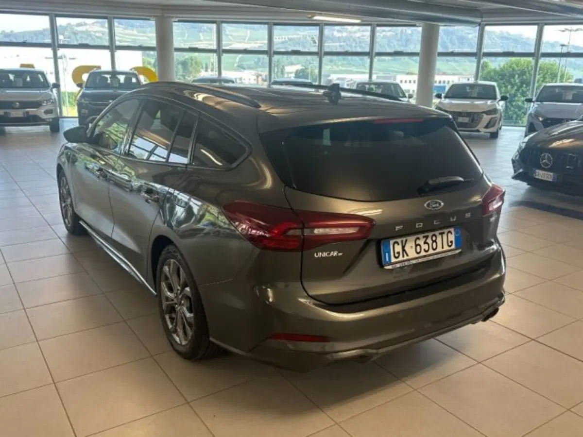 Ford Focus Station Wagon usata a Cuneo (5)