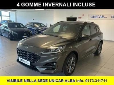 Ford Kuga 1.5 EcoBoost 150 CV 2WD ST-Line X del 2020 usata a Alba
