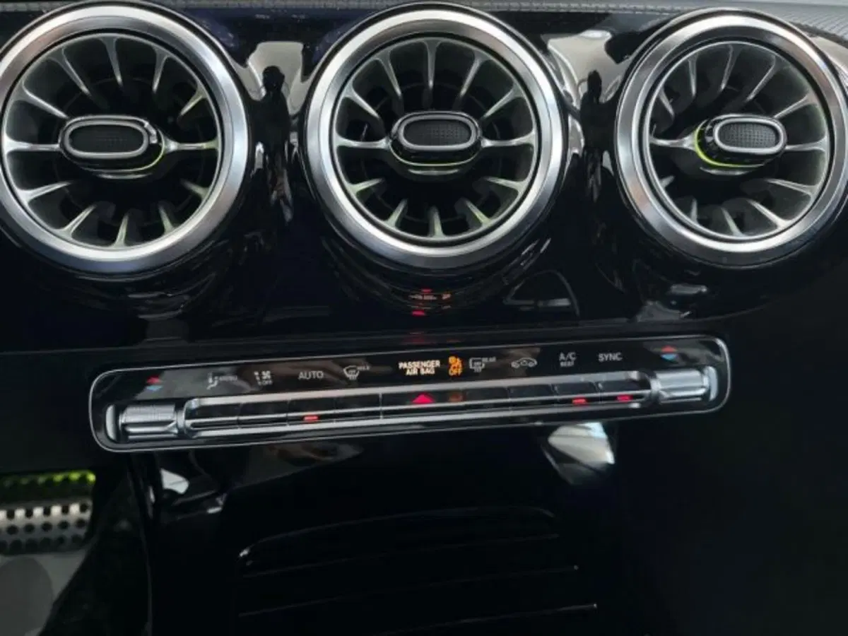 Mercedes-Benz CLA Shooting Brake usata a Verona (14)